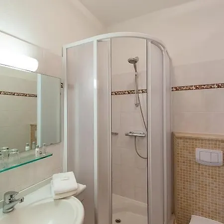 De Weimar 4* 路德维希卢斯特